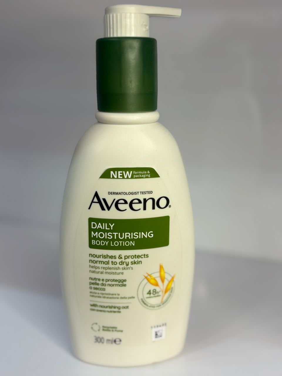 لوسیون گندم اونو مدل DAILY MOISTURISING حجم 300 میل (فروش نقدی)